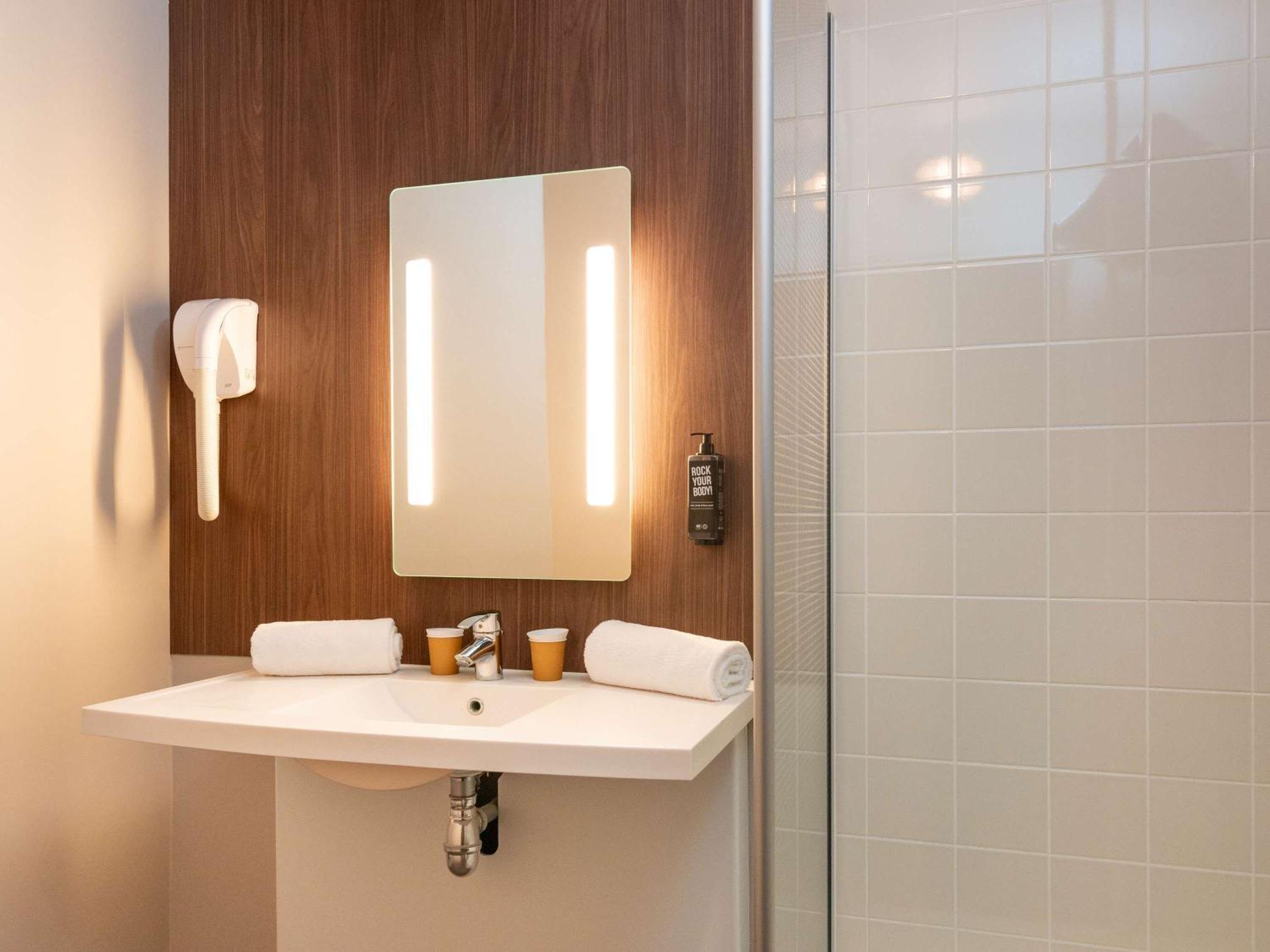 Ibis Styles Rouen Parc Expos Zenith Hotel Saint-Étienne-du-Rouvray Eksteriør billede