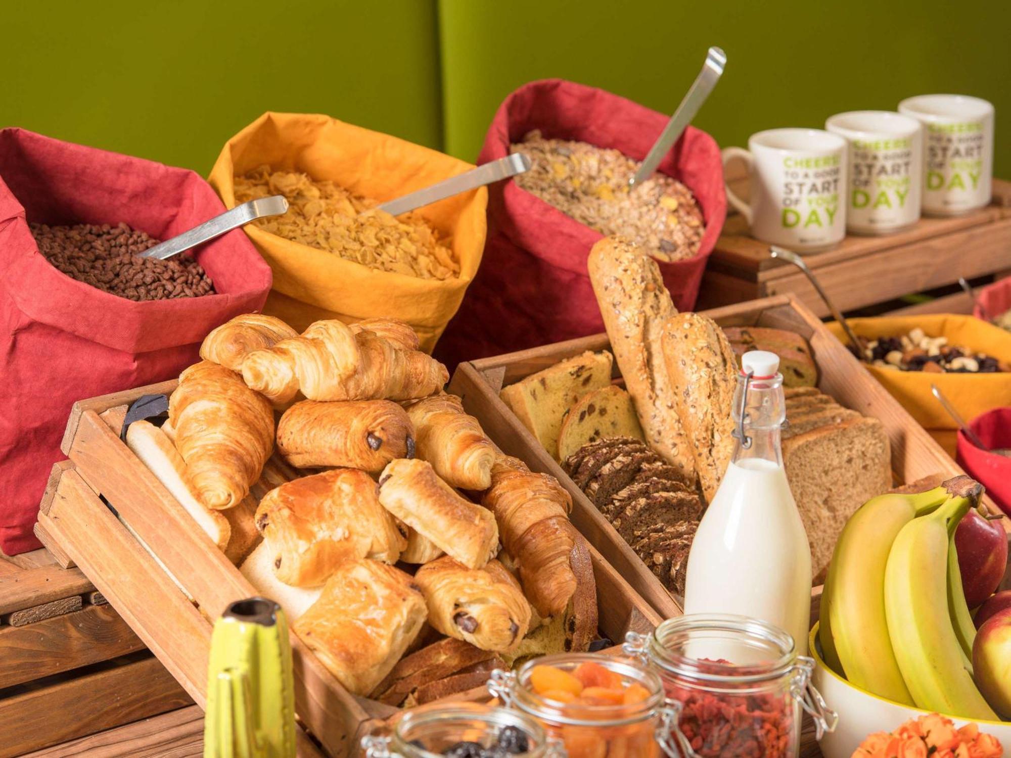 Ibis Styles Rouen Parc Expos Zenith Hotel Saint-Étienne-du-Rouvray Eksteriør billede